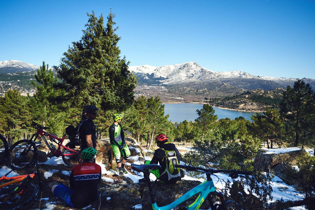 BlackTown Trails Madrid Mountain bike enduro holidays views