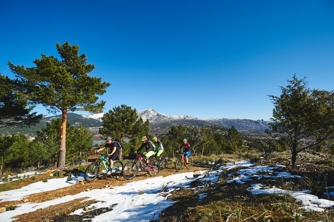 BlackTown Trails Madrid Mountain bike enduro holidays views